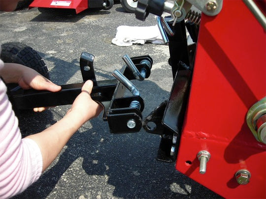 Swivel Wheel Sulky Lift & Latch